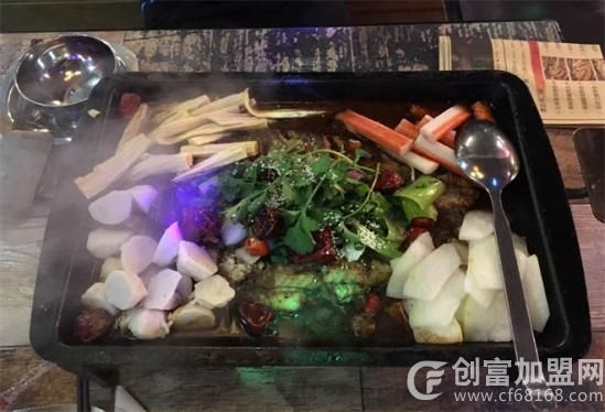 炉火风尚烤鱼