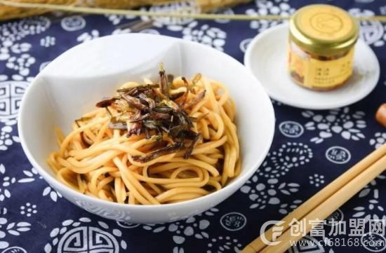 麦伴伴爆炒拌面