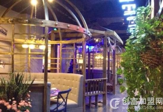大城小调音乐主题餐厅