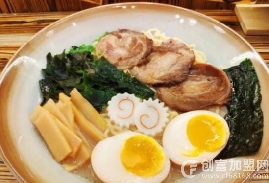 豚骨拉面