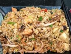 铁板海鲜炒饭
