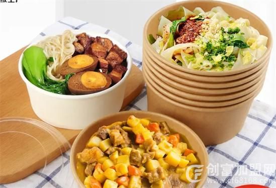 圆纸盒炒饭