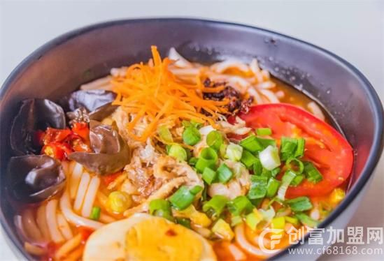 首味酸汤米线
