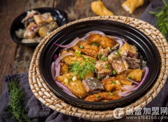 煲仔饭美食