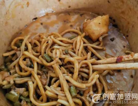 武小五热干面