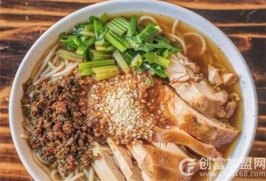 弥勒卤鸡米线