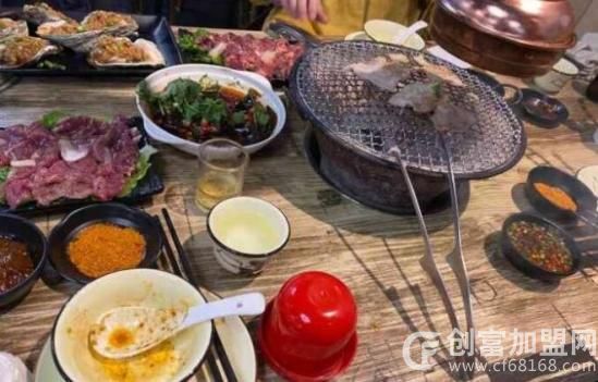 燚青春东北泥炉烤肉