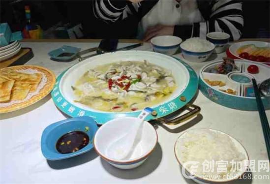 柴塘薄切酸菜鱼