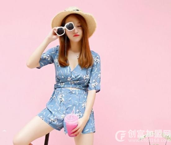 流行服装