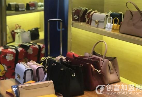10元箱包