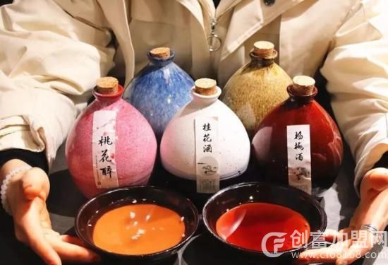 巷子里小酒馆