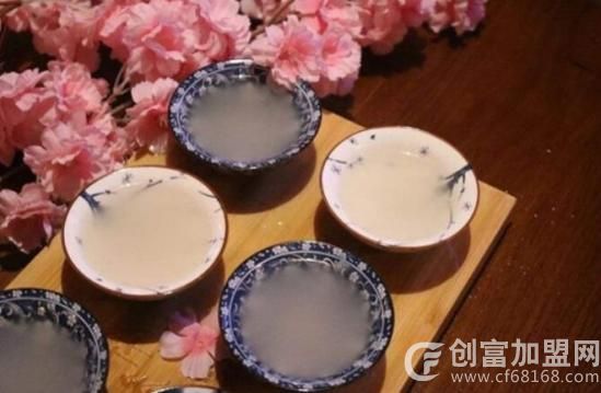 陌陌小酒馆