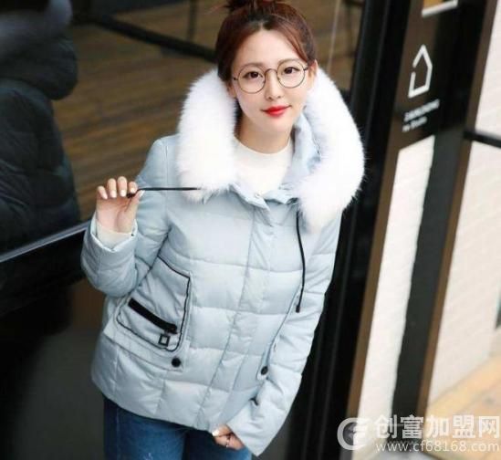 雪伦羽绒服
