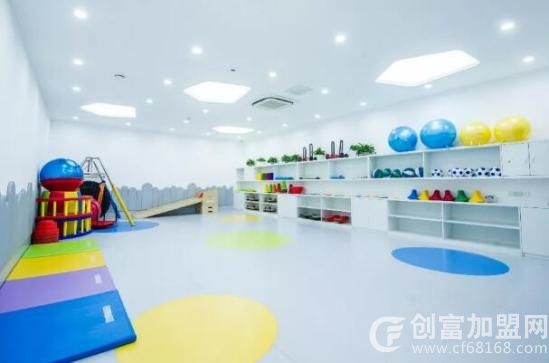 婴儿早教店