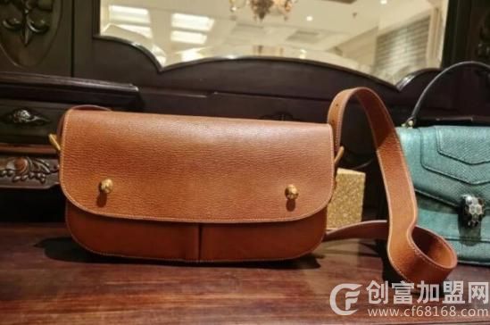 皮具