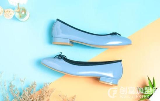 依蒂哈蒂鞋业