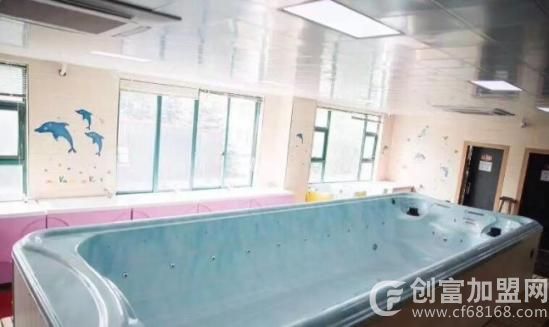 旧宫婴儿游泳馆