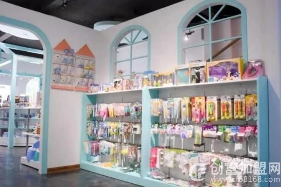 小机灵母婴店