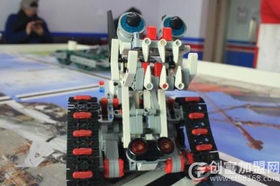 赛跑机器人