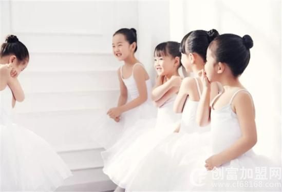 红樱桃舞蹈