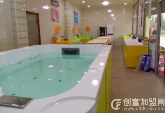 亲子游泳馆