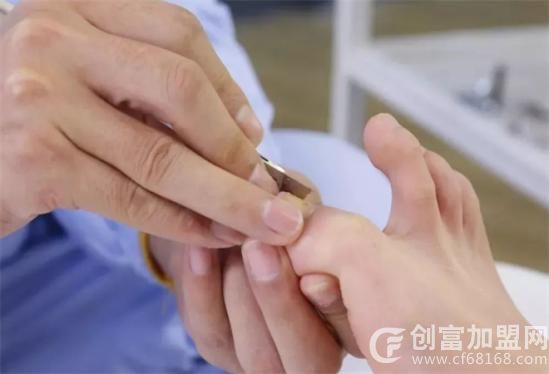 历名修脚