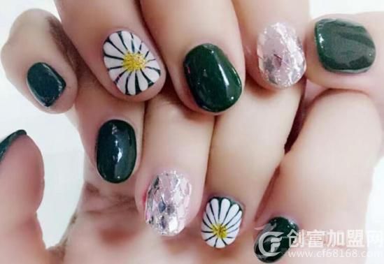 海豚湾美甲
