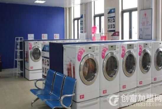 在水衣坊洗衣