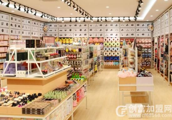 韩国十元店