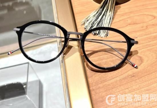 清目堂眼镜