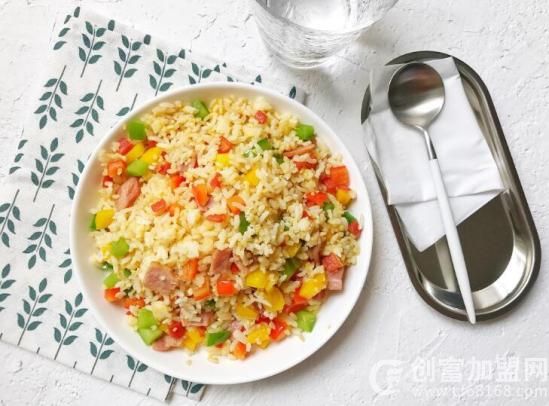 鲁淳淳炒饭吧