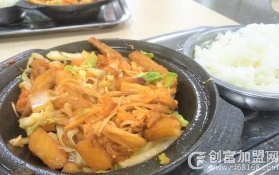 干锅煎肉饭
