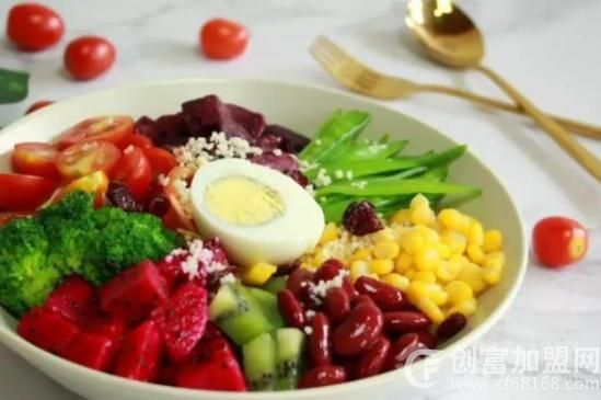青苹果轻食沙拉加盟总部