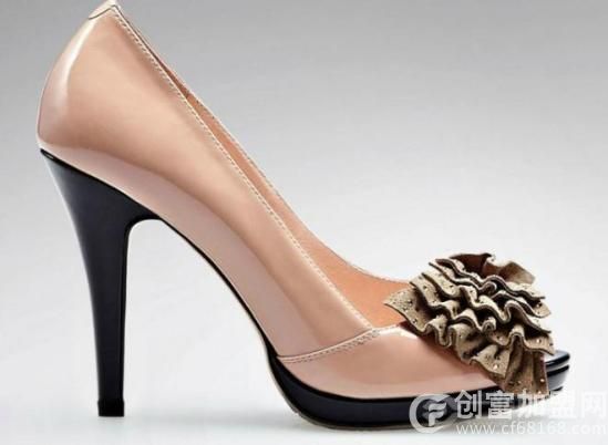 上海曼斯贝勒鞋业有限公司
