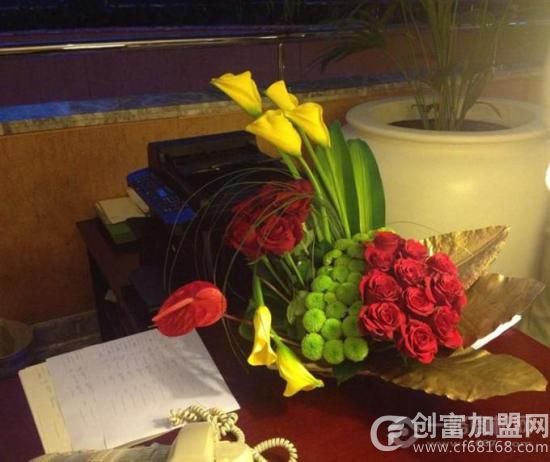 石家庄光彩花艺有限公司